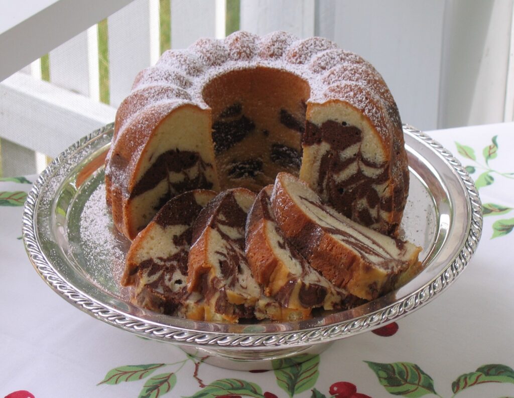 Marble Poundcake with slices