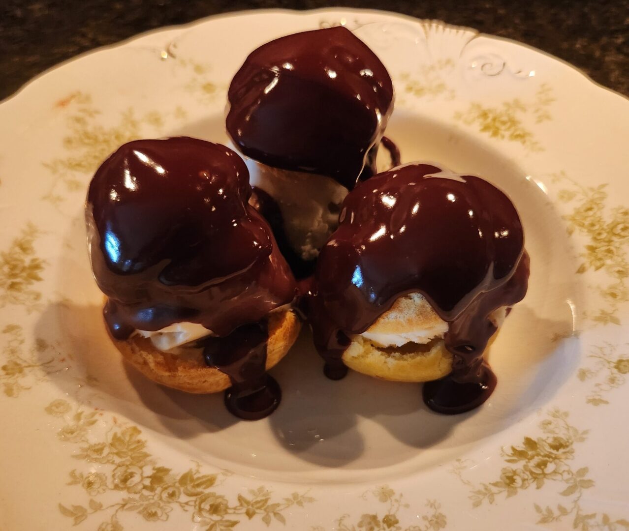 https://thefridaybakingproject.com/wp-content/uploads/2023/12/Profiteroles-1-scaled.jpg